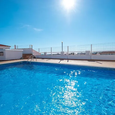 Apartment #86 Flat Near Newtown,Beach With Terrace Pool *