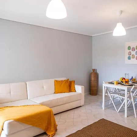 Apartment #86 Flat Near Newtown,Beach With Terrace Pool Albufeira